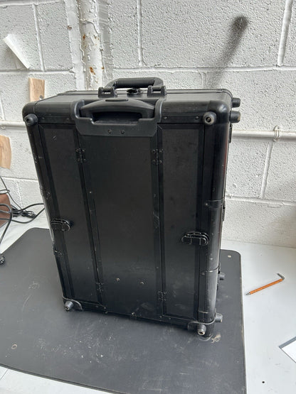 Make Up Suitcase on with Mirror And Speakers on Bluetooth